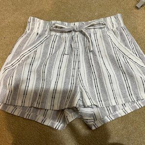 Sienna Sky Black and White Cotton Shorts with Pockets Size M